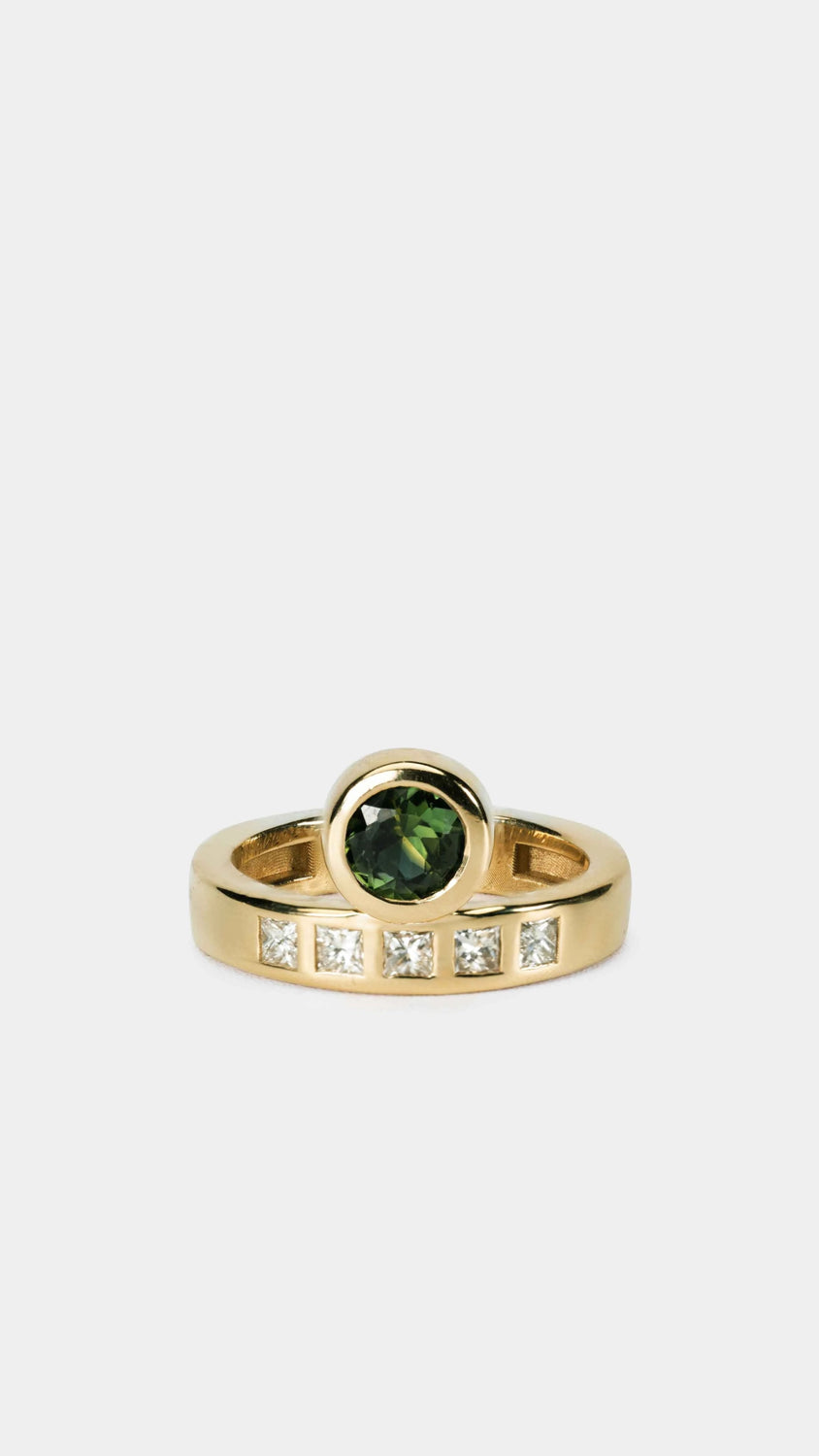 Pinky | 9k Gold Ring - ALTRA Jewellery -