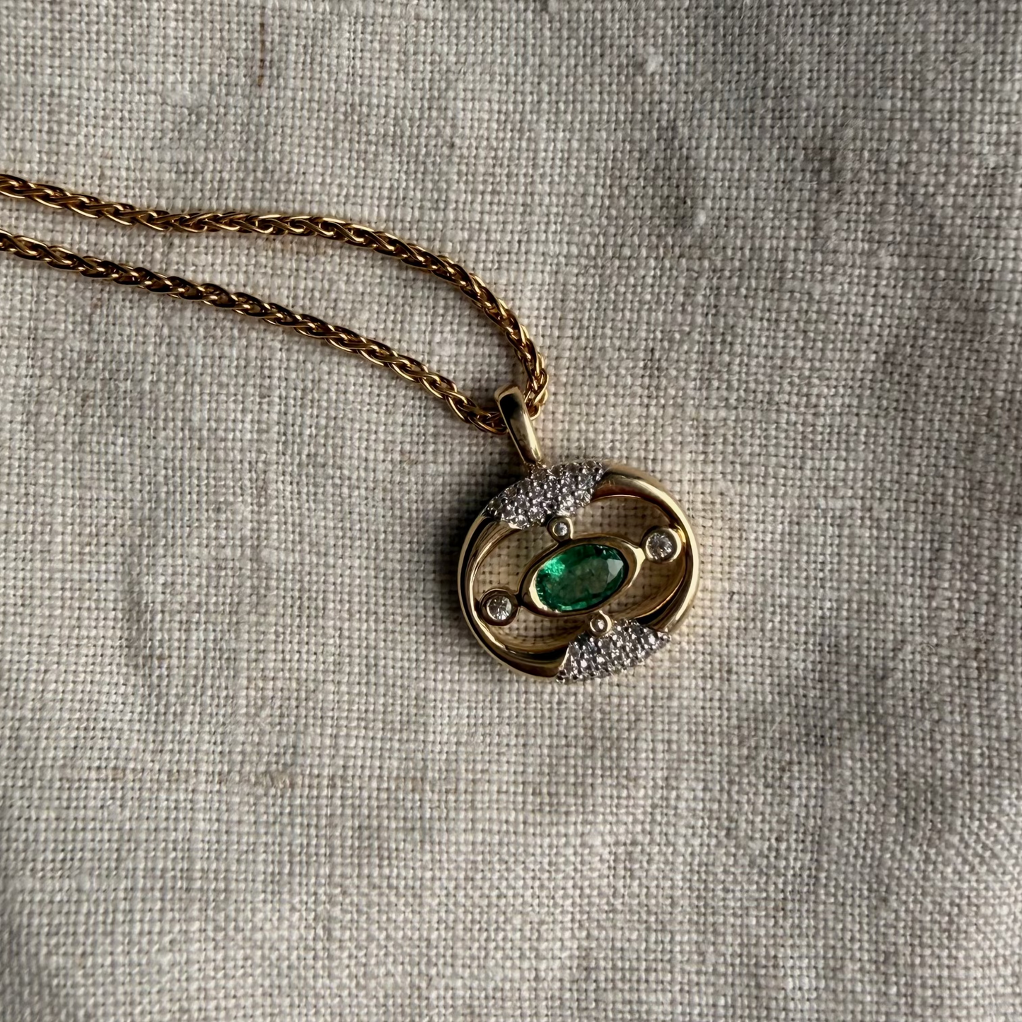 Talisman No.1 | Emerald & Sapphire