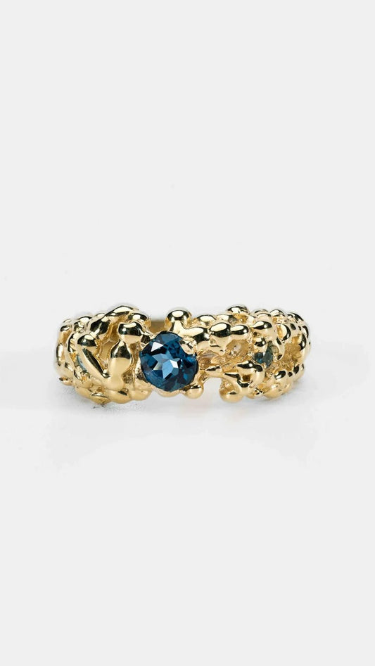 Coral | 9k Gold Ring - ALTRA Jewellery -